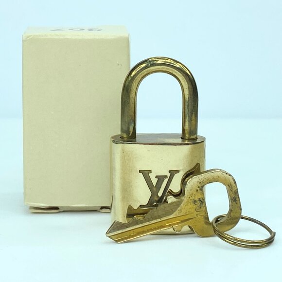 Vintage Louis Vuitton  Brass Lock & matching Key Set, lot number random GS633-01 - Picture 1 of 8